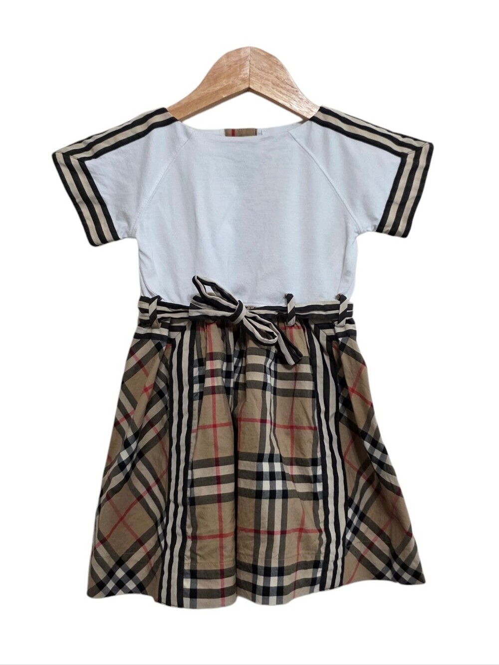 Burberry Raglan Rhonda Dress in Archive Beige Check Size 2Y